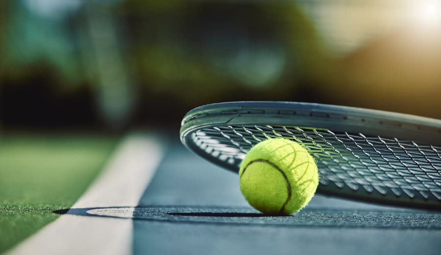 TENNIS